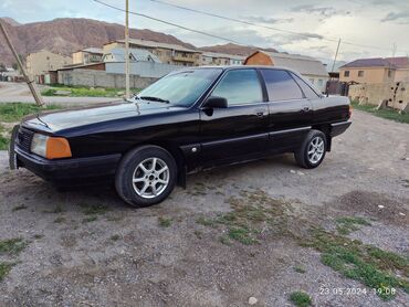 багажник ауди: Audi 100: 1988 г., 2 л, Механика, Бензин, Седан