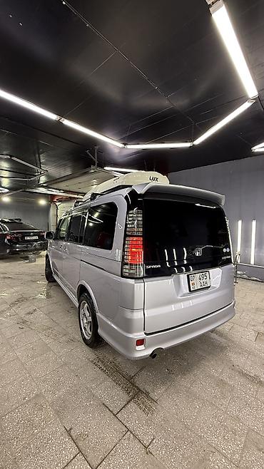 Honda: Honda Stepwgn: 2004 г., 2 л, Бензин, Минивэн — 2