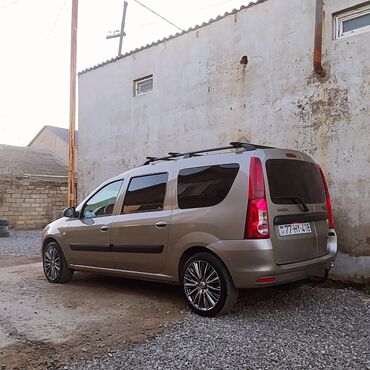 daçia: Dacia Logan: 1.5 l | 2010 il | 205000 km Universal