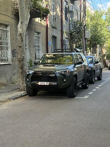 фуранер авто: Toyota 4Runner: 2021 г., 4 л, Автомат, Бензин, Внедорожник — 1