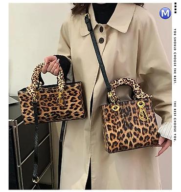 Toy aksesuarları: 2026 New collection Əldə qalan rənglər 📍Qiymət 42 Azn 📍Ölçülər 25x15x7 — 2