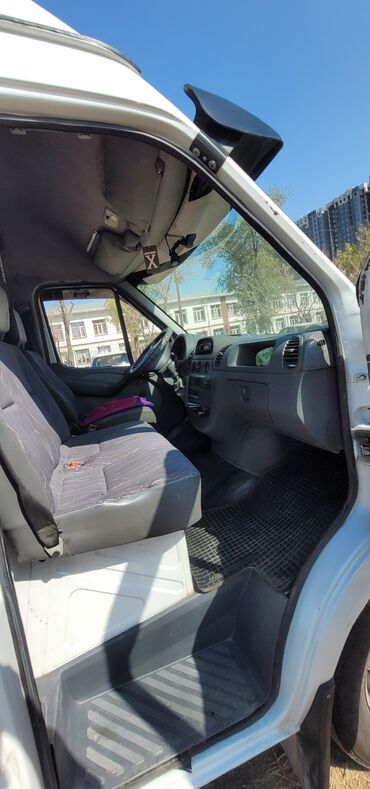 Mercedes-Benz: Mercedes-Benz Спринтер: 2001 г., 2.7 л, Механика, Дизель, Фургон — 8