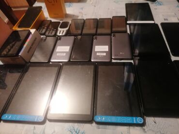 Tableti: Alcatel tablet 9032X (v1A38) - Ekran: 8 inča, rezolucija 800×1280 - — 10