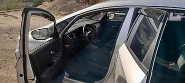 мотор карнивал: Kia Carens: 2018 г., 2 л, Автомат, Газ, Универсал — 9