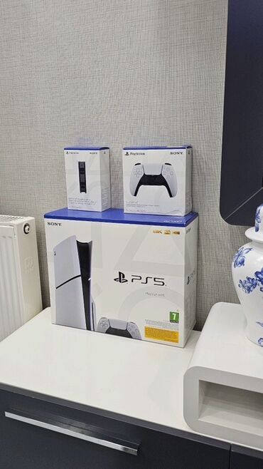 oyun konsolu sup: Sony PlayStation 5 oyun konsolu, DualSense 2 ədəd Qutudan Acilmayib