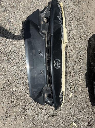 camry 75: Задняя крышка багажника для Toyota Camry 80 Есть небольшая вмятина(на — 1
