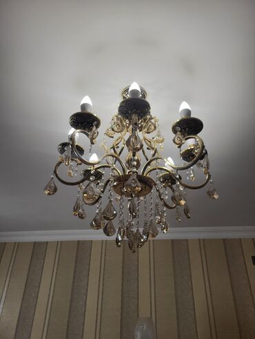 işlənmiş turbalar: Çılçıraq, 8 lampa, Xrustal