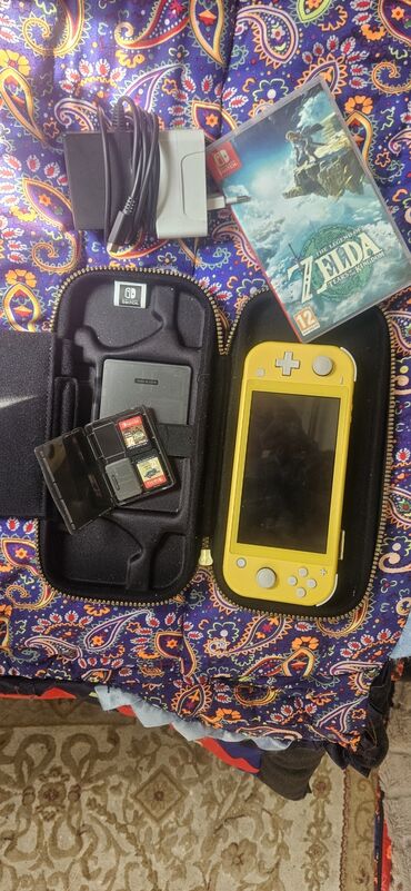 Nintendo Switch: Портативная консоль Nintendo Switch Lite желтого цвета не прошытй в