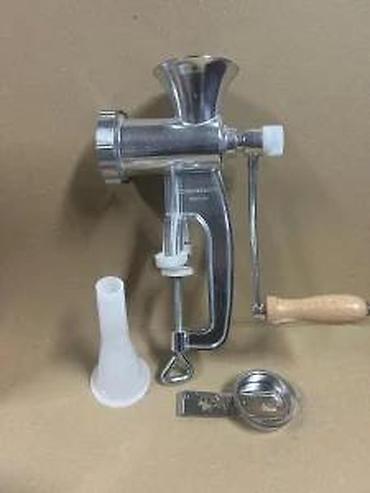 Ostala kuhinjska oprema: SilverCrest Manual Mincer – ručna mašina za mlevenje - Višenamenska — 13