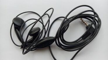 audi coupe 2 at: Alcatel slusalice sa mikrofonom nove nekoriscene dobijene su uz