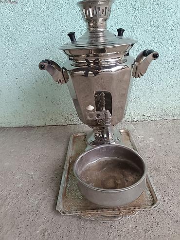 icməli su masini: Klassik metal samovar dəsti - Parlaq metal korpuslu, kömür/odunla — 1