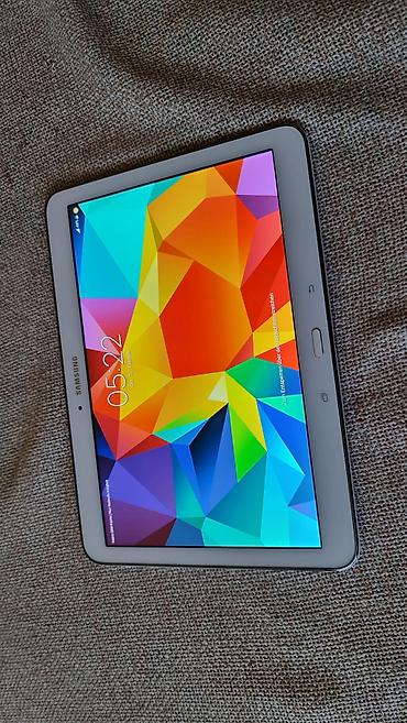 Tableti: Samsung Galaxy Tab 4 10.1 (SM-T535) - Ekran: 10.1" TFT, široki — 1