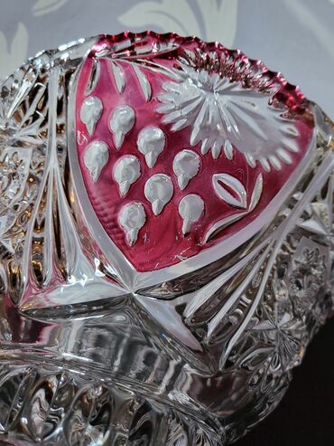 Ostalo posuđe: Bombonijera nova kristal,rucni rad Anna Hutte 70,80te. Bimbonijera na lalafo.rs — 8 Ostalo posuđe: Bombonijera nova kristal,rucni rad Anna Hutte 70,80te. Bimbonijera — 8