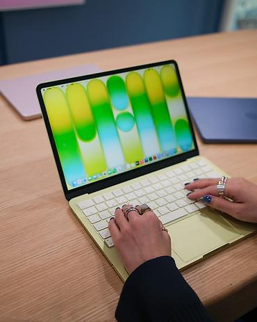 macbook pro m3: MacBook Neo – A18 Pro Chip, limon-sarı rəng (citrus rengi). indigo ve — 1
