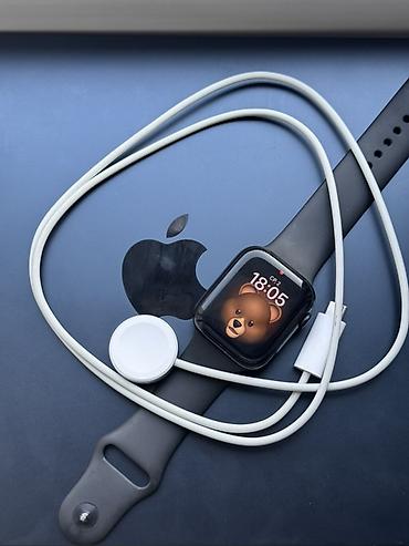 Apple Watch: Apple Watch Series 7 (GPS) - Размер корпуса: 45 мм (скруглённые — 5