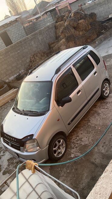 маленькая машина: Suzuki Wagon R: 2004 г., 1.3 л, Автомат, Бензин, Хэтчбэк