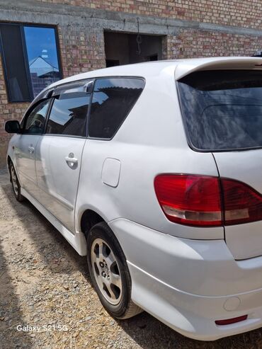 чехол машинага: Toyota Ipsum: 2002 г., 2.4 л, Автомат, Бензин, Вэн/Минивэн