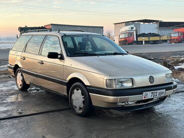 хендай соната 2010 цена бишкек: Автомобиль Volkswagen Passat B3 в кузове универсал, окрашенный в