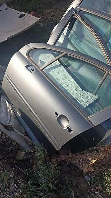 smart multimedija: VRATA ZA PEUGEOT 207 | Originalni polovni delovi za Peugeot i — 1