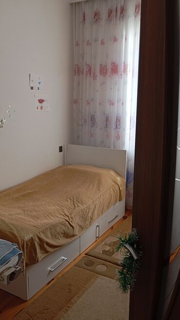 Həyət evləri və villaların satışı: 8 otaq, 224 kv. m, Orta təmir — 12