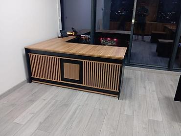 Ofis masası Yenidir! Hazir var. Müdür masası stokda: 2 ədəd var rəng