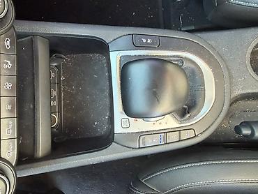 Kia: Kia K3: 2020 г., Седан — 24