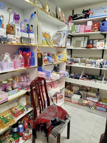 Hazır biznes: Azadlıq metrosunun 100 metrliyində, hazır biznes satılır, yalnız malın — 4