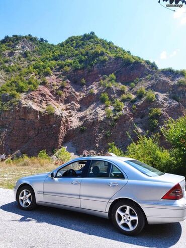 Mercedes-Benz: Mercedes-Benz C-Class: 2.2 l | 2004 year Limousine