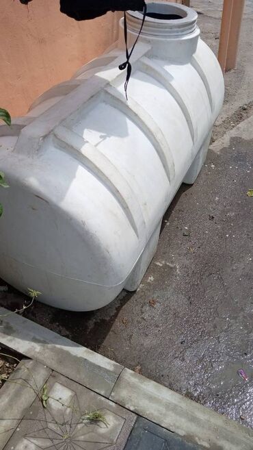 Digər tikinti materialları: 500 lt yenidir .Unvan Kesle unvandan goturme.Tecili