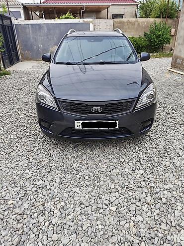Kia: Kia Ceed: 1.4 l | 2010 il Universal — 1