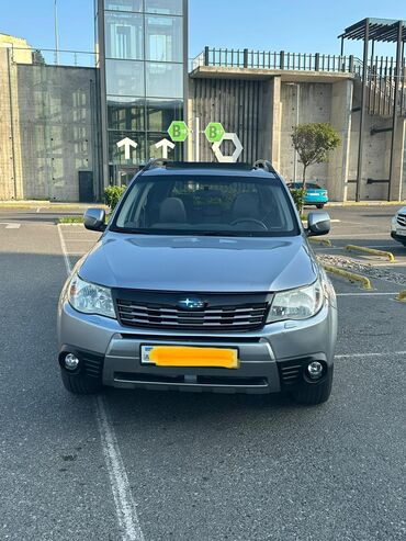 xezer avtomobil krediti 2022: Subaru Forester: 2.5 л | 2009 г. 290000 км Универсал