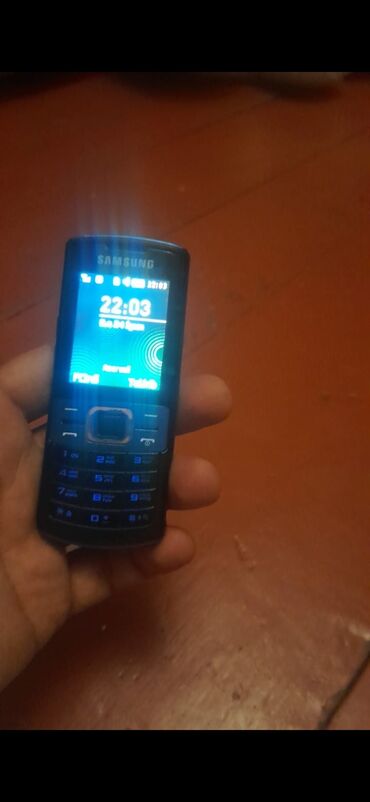 samsung sade telefonlar: Samsung E2370, rəng - Mavi, Düyməli