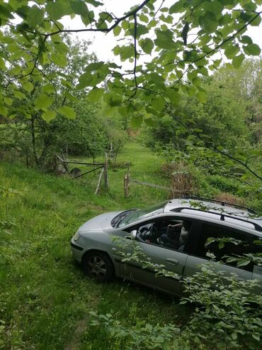 Prodaja zemljišta: Prodajem ili bih menjao tri vezana placa u Loznici od 30 ari sa — 12