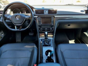 Volkswagen: Volkswagen Passat: 1.8 l | 2016 il Sedan — 10