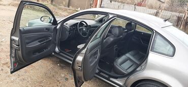 Volkswagen: Volkswagen Passat: 1.8 l | 2004 il Sedan — 8