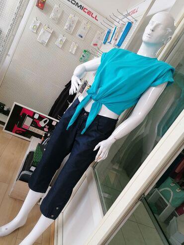 Pantalone: Pantalone Vel 31
Prelep model — 9