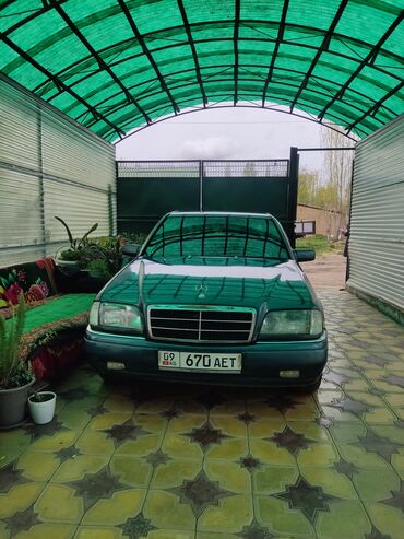 Mercedes-Benz: Mercedes-Benz CL 220: 1995 г., 2.2 л, Механика, Бензин, Седан