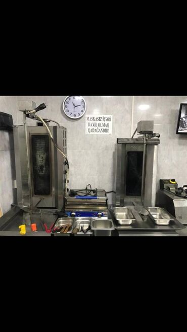 Digər kommersiya daşınmaz əmlakı: Xətai rayonu Əhmədli metrosunun yaxınlığında yol kənarı,sahəsi 9kv/m — 11