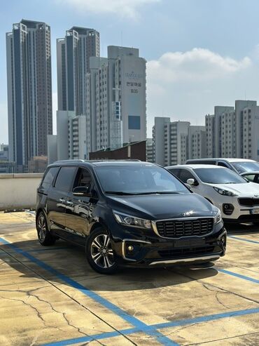 Kia: Kia Carnival: 2019 г., 2.2 л, Автомат, Дизель, Минивэн
