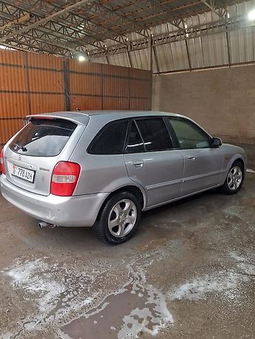 х5 м: Mazda Familia: 2001 г., Бензин, Универсал — 2