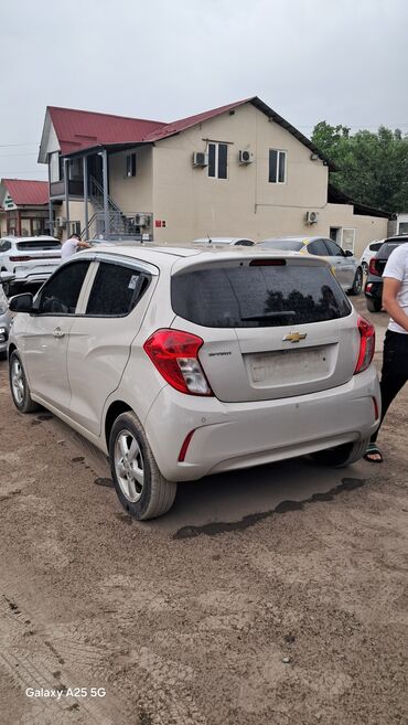 Chevrolet: Chevrolet Spark: 2019 г., 1 л, Вариатор, Бензин, Хэтчбэк