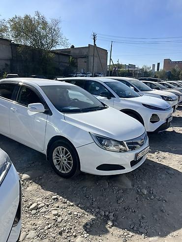 wuling mini ev: BYD E5: 2019 г., 0.1 л, Автомат, Электромобиль, Седан — 6