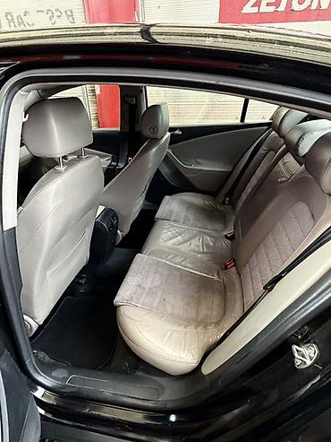 Volkswagen: Auto je u besprekornom stanju. Pre 8.000 km urađen mali servis — 11