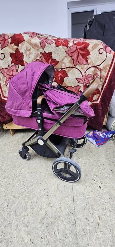 новые детские коляски: Коляска, цвет - Фиолетовый, Новый