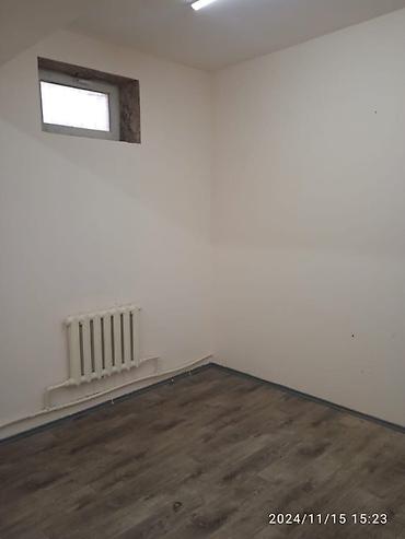 Коммерциялык мүлк: Сдаются в аренду один кабинет на цокольном этаже 📍 Расположение — 3