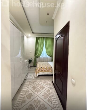 Долгосрочная аренда домов: 260 м², 8 комнат — 7