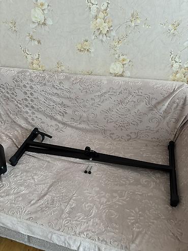 basenili evler: Sintezator, Yeni — 3