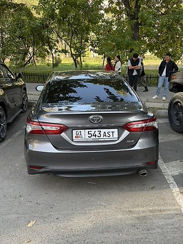 Toyota: Toyota Camry: 2018 г., 2.5 л, Автомат, Бензин, Седан — 2