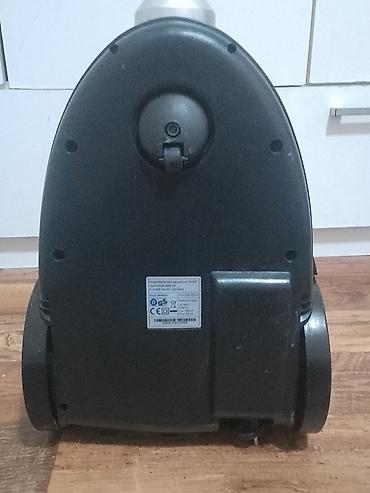 Klasični usisivači: Usisivac DIRT DEVIL je potpuno ispravan, u odlicnom stanju sa sitnim — 13