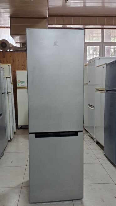 nofros soyuducu: Холодильник Indesit, Двухкамерный